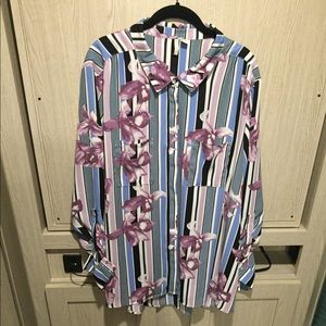 Catherine button up top roll tab sleeve floral